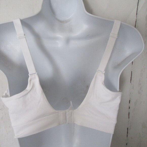 New TrueKind Bra M White Comfort Supportive Shaping Bralette Wireless - Picture 2 of 6